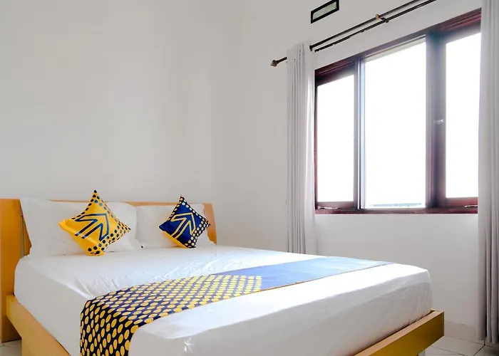 SPOT ON 3037 Sakinah Residence Malang